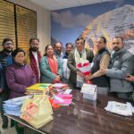 उत्तरांचल प्रेस क्लब की नव निर्वाचित कार्यकारिणी से मिले डीजी इनफॉर्मेशन